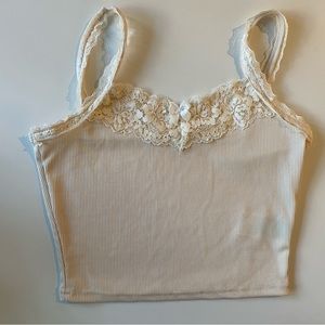 Cropped lace ribbed tank